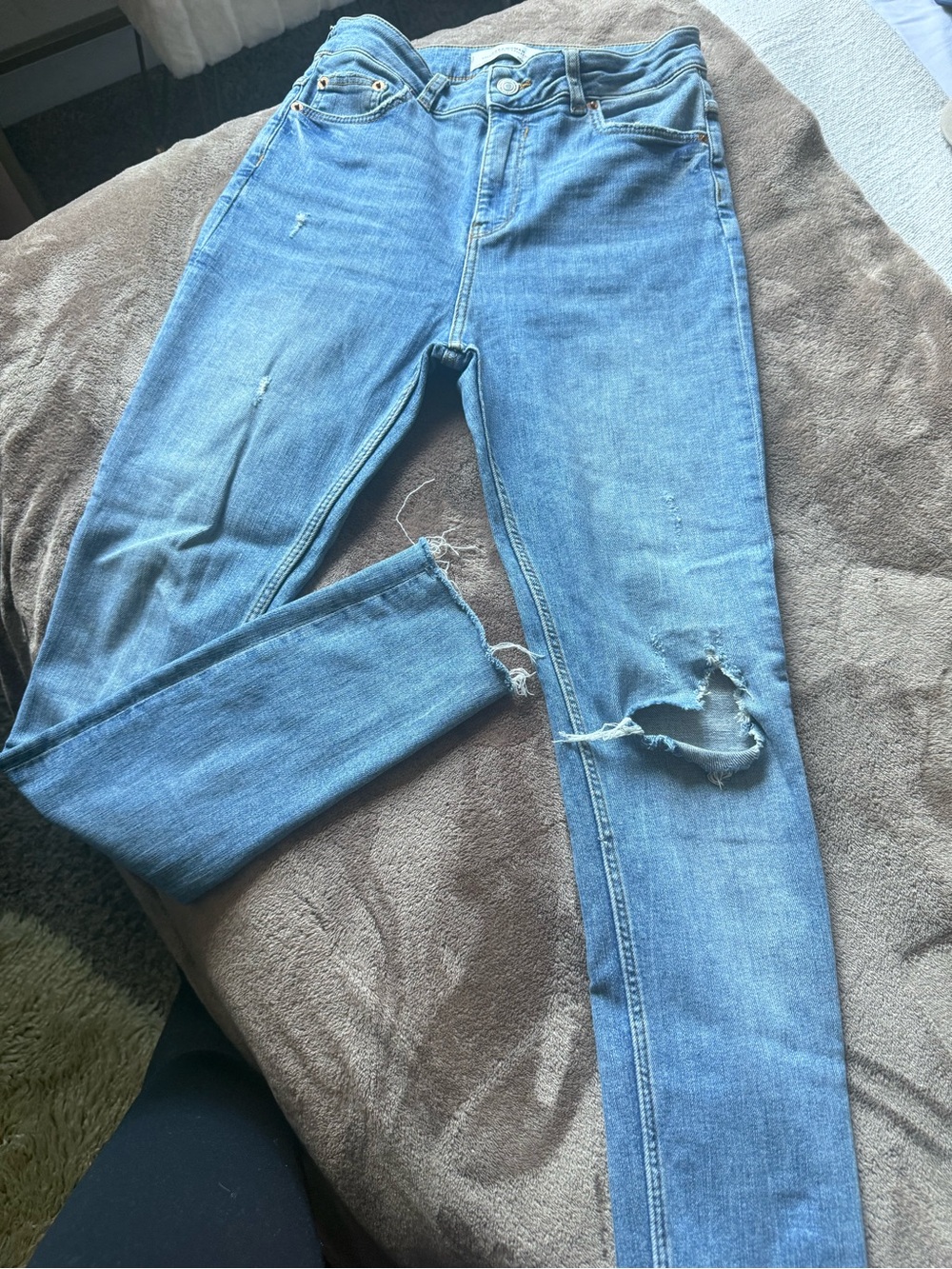 Zara Light Blue Distressed Skinny Jeans